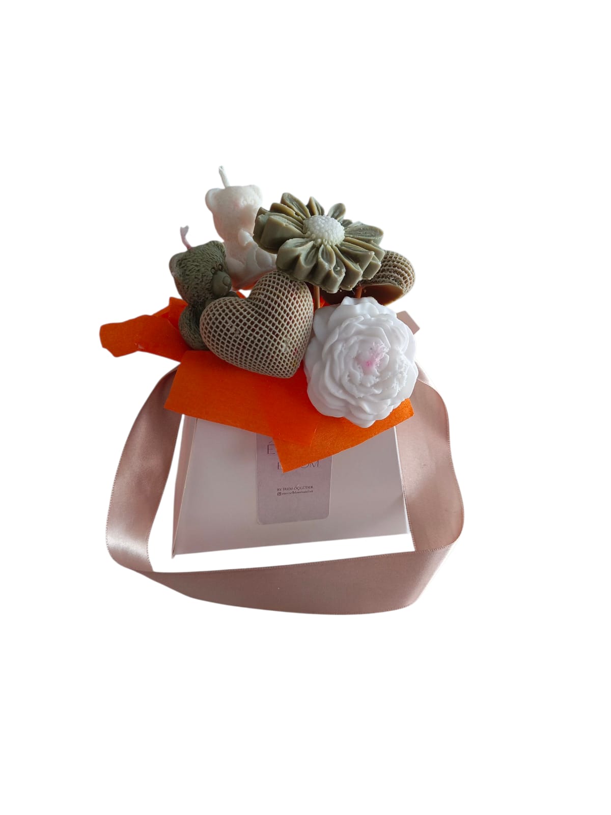 HEDİYEM KOKULU MUM BUKETİ 1